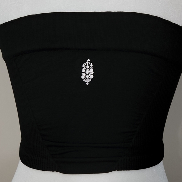 Nwot Free People Movement Good Karma Halter Top - Picture 11 of 12